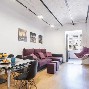 The Collection Barcelona - Plaza Catalunya Recently renovated 5BD-4BTH