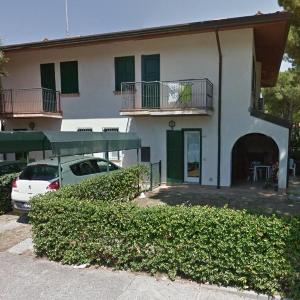 Welcoming two-bedroom villa in Bibione-Beahost