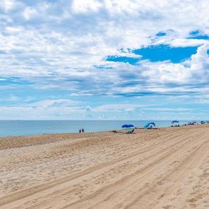 Serendipity - KDH MP 6.5 Oceanfront Amazing Ocean View Hot Tub Pets OK YR Flex Stays