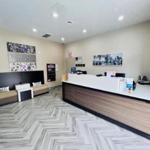 Sleep Inn Brooklyn - Sheepshead Bay