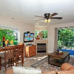 605 Elevator Access private balcony with beautiful mountain views and more!