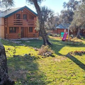 Olive & sea Luxury two bedrooms cabin for 8
