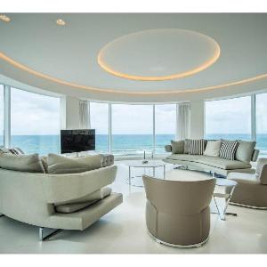 Top apartment with crazy sea view and pool