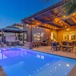 96 PV Luxury Getaway with Private Hot Tub Ping Pong Community Pool Water Park and Lazy River Santa Clara