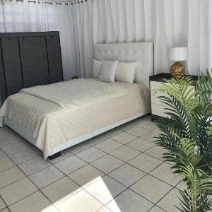OCEAN WHITE APARMENT beach