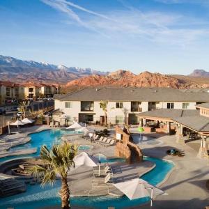 Zion Village 339 3 Bed 2 and a half Bath Game Systems Mister System and Community Pool