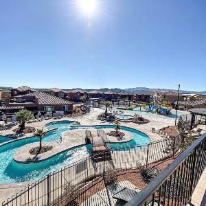 Paradise Village 115 Poolside Heaven Private Hot Tub and Ping Pong Table Community Water Park and Kids Cove