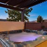 Paradise Village 117 Private Hot Tub 2 PS4s Telescope Observation Balcony Games and More Utah