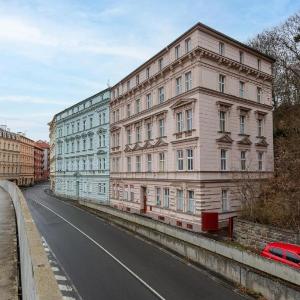 Promenade View Apartment
