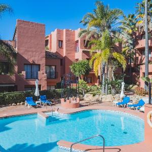 Cubo's Beach & Parking Jardines de Don Carlos