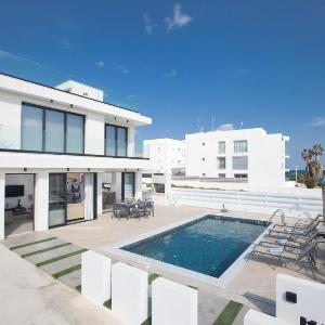 Trinity Villa