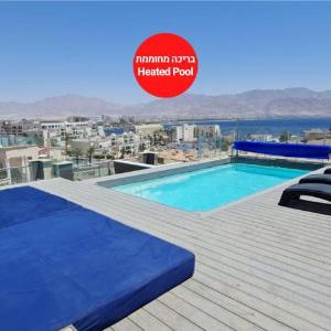 3 bdr Penthouse with sea view pool - By Amdar Holiday Apartments