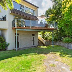 Lakeside Terrace - Taupo Holiday Home