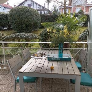 Appartement T2 en Front de Mer à Arcachon Accès Direct Plage Parking Animaux Admis - FR-1-374-201