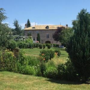 Manoir Montdidier Burgundy