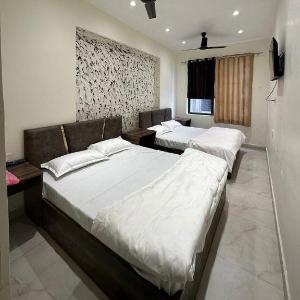 crysta pr stay