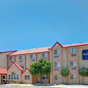 Microtel Inn & Suites By Wyndham Albuquerque West