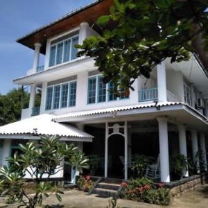 Hikkaduwa Blue Ocean Hotel