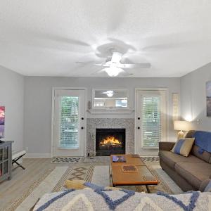 Coral Cottage