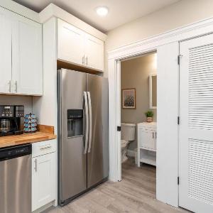 Historic 3BR Near Barnes Jewish Hospital | Walkable CWE | Dog-Friendly