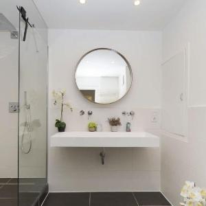 UG Neubau City Wohnung (Pool+Gym extra buchbar)