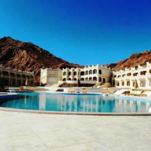 Zain Dive Inn