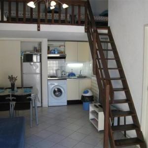 Charmante villa climatisée T2 mezzanine 6 pers terrasse ensoleillée proche plage et commerces - FR-1-106-37