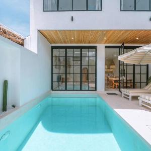 Villa Sunset and Sunrise - 2BR elegant villa in Central Canggu