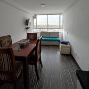 Apartamento Embajada Americana Centro