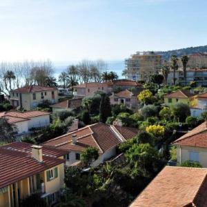 Charmant 3 pièces avec balcon aperçu mer calme proche plage et centre - Menton - FR-1-196-322