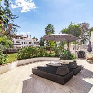 Gc - Spacious Flat In Golden Beach Marbella