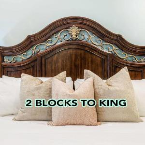 Private Porch with Parking - 2 Blocks to King