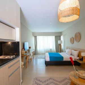 Superior Suite Back view Ground Floor 012