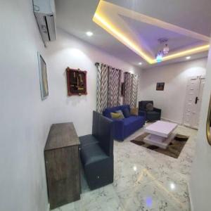 Beautiful 2-Bed With 24hrs Power Supply & Unlimited Internet