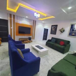 Spacious 2-bed Apt With 24hrs Power+ Unlimited Wi-Fi
