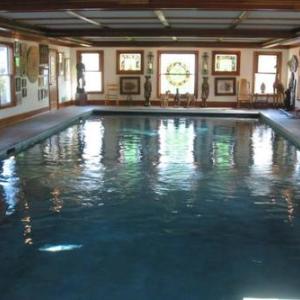 Hamptons 5 Bedroom Estate