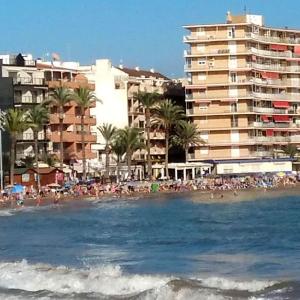Modern apartment in Torrevieja with terrace - 58 m²