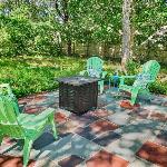 Walk to Beach Close to Town WiFi AC Units Ginger Plum Cottage Massachusetts