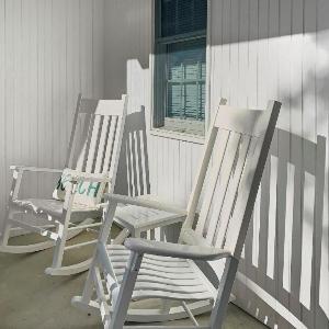 Walk to Beach Central Location Central AC WiFi The Last Resort