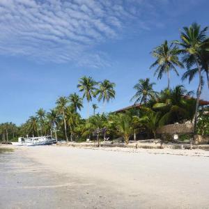 Island View Beachfront Resort