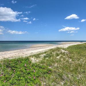 183 #2 North Shore Boulevard Cape Cod - 50 Steps
