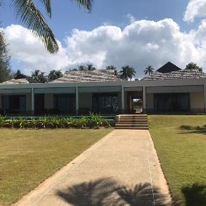 EXCLUSIVE LUXURY BEACH RESIDENCE