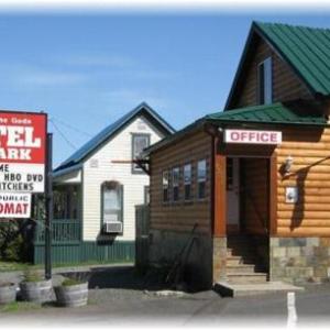 Bridge of The Gods Motel Cabins & RV Park