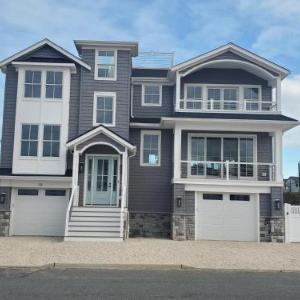 MyLBIBeachRental 6 from Beach 6 Bedroom 4.5 Bath Sleeps 12 New Construction