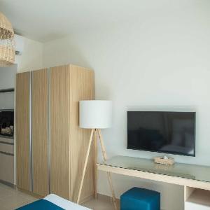 SUPERIOR SUITE BACK VIEW  322