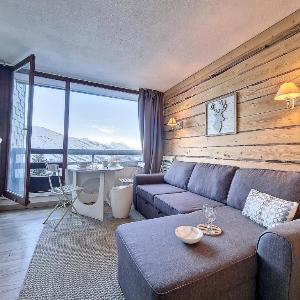 Studio rénové avec balcon - Quartier Croisette - FR-1-344-1162