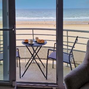 Beach Front Apartment In Oostende