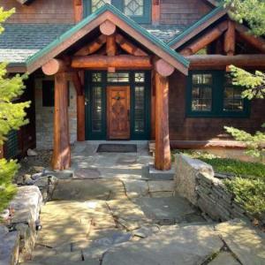 Cayuga Lodge South