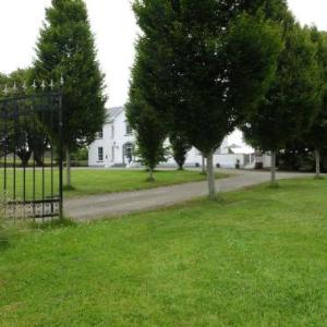 Thomond Park Stadium Hotels - The Carriage Houses at Beechpark House