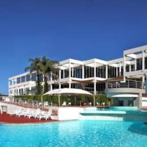 Hotels near C.ex Coffs International Stadium - Absolute Beachfront Opal Cove Resort